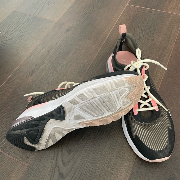 Fabletics Runners - Picture 3 of 3